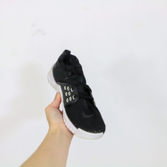 Nike Men's Black and White Running Shoes - Picture 5 of 6